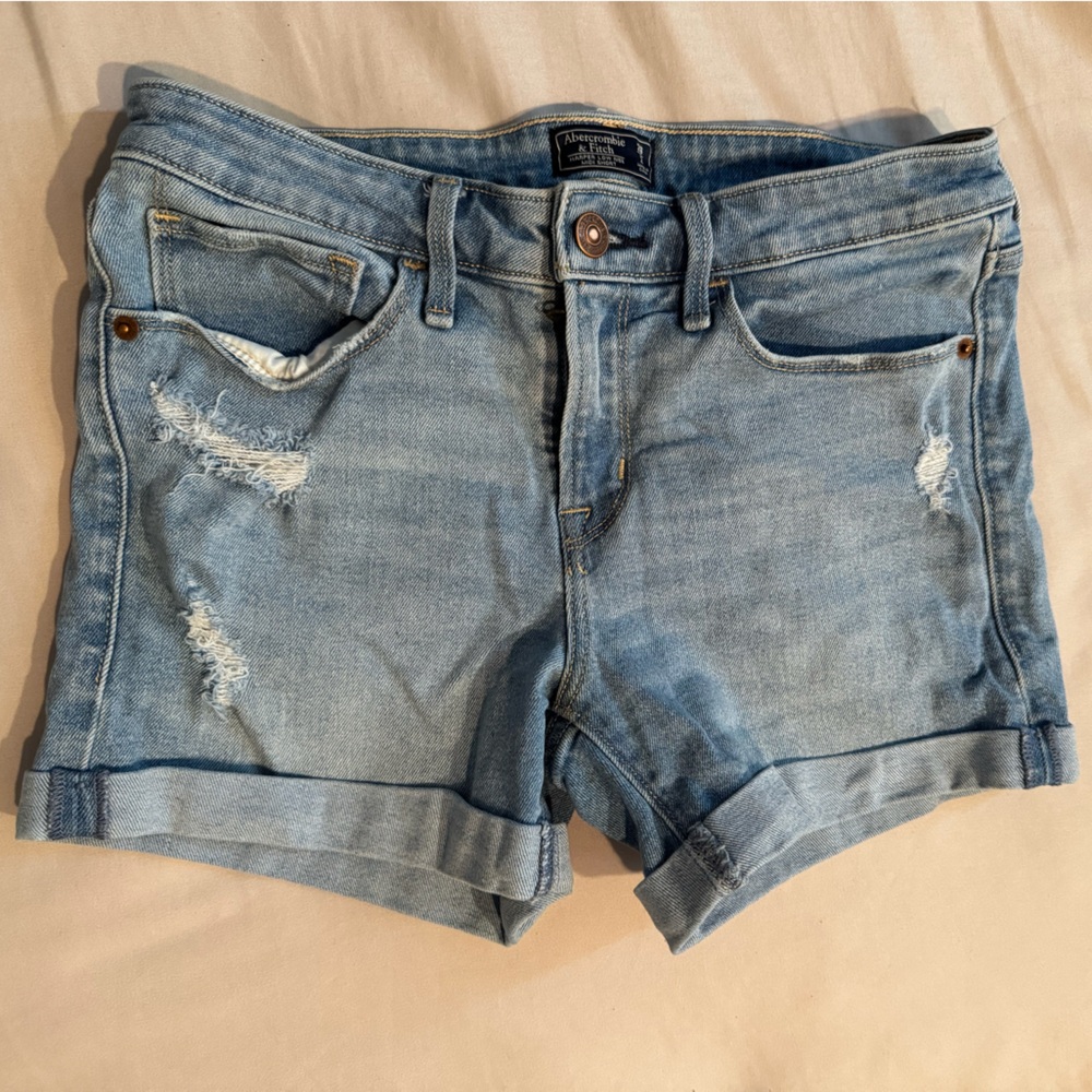 Abercrombie & Fitch Blue Jean Shorts Distressed Low Rose